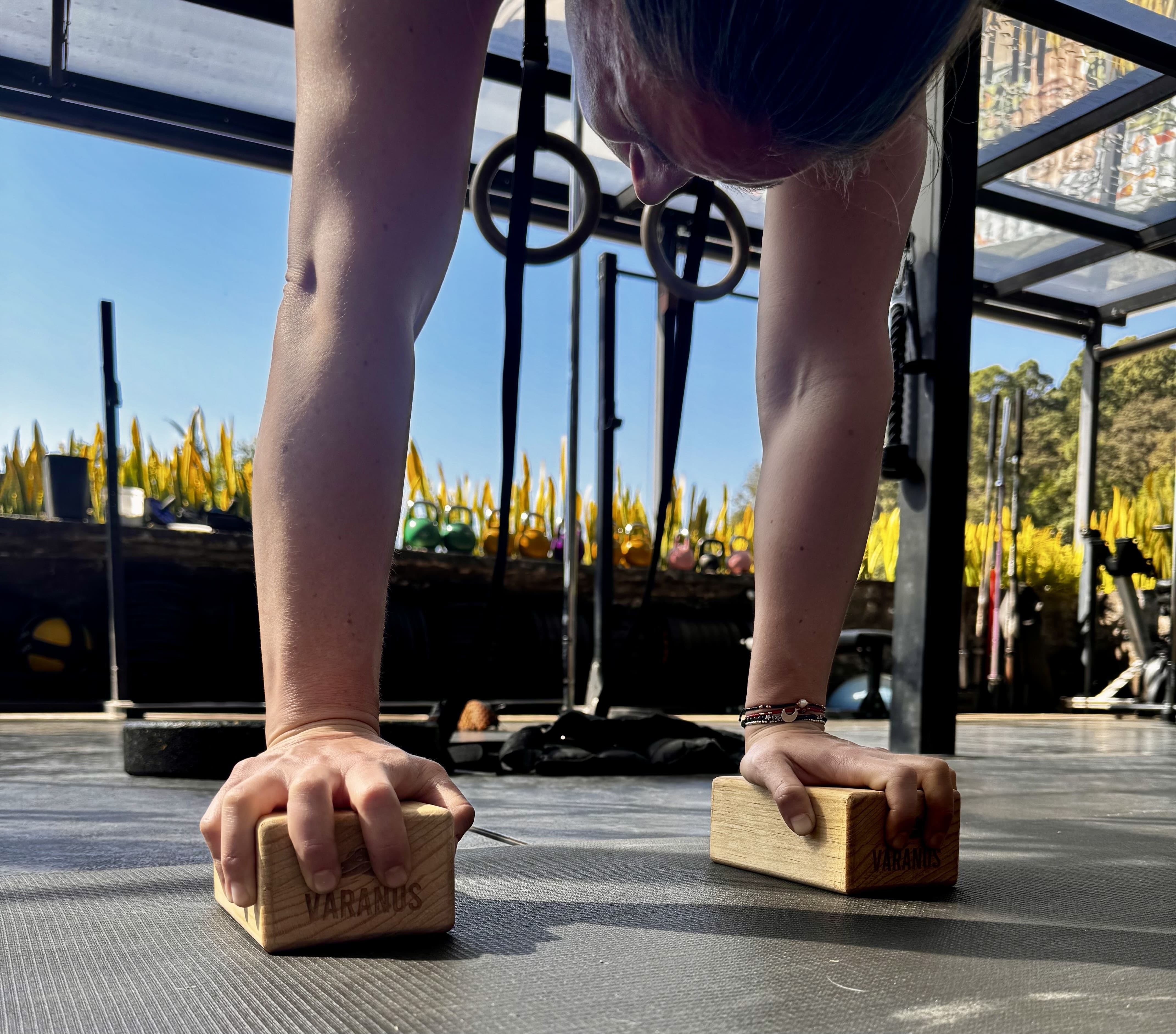 Detalle de agarre en bloques de madera